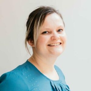 Penningmeester Jil Van Laarhoven.